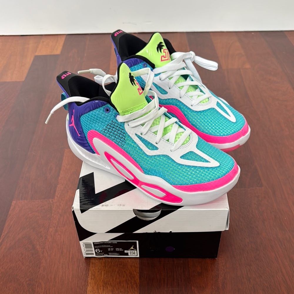 Jordan Tatum 1 Colorful Athletic Sneakers